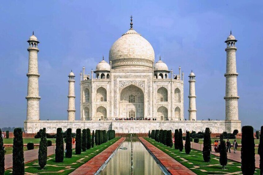 Enchanting Full Day Taj Mahal and Agra Fort Tour from Delhi/ NCR