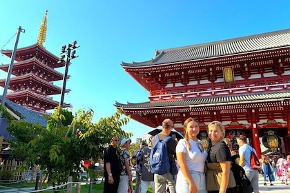 Tokyo: Asakusa & Senso-ji Temple 1.5-Hour Guided Tour