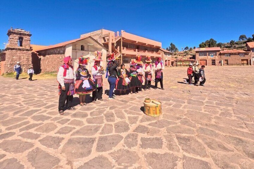 15 Days Treasures of Peru Nature and Adventure Tour