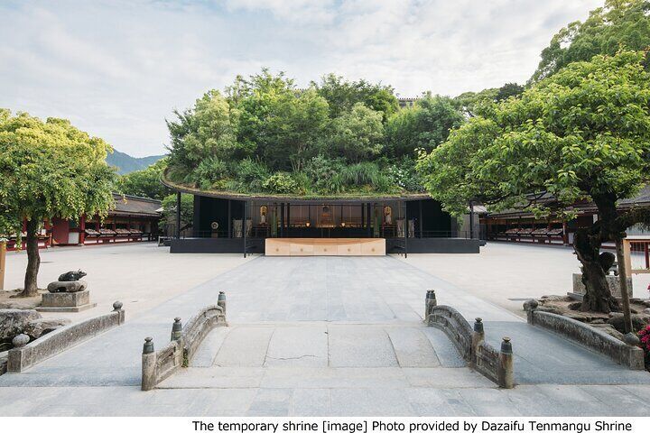 Dazaifu Tenmangu Shrine the temporary hall