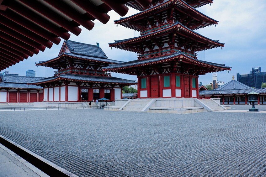 Tennoji District Walking Tour with Food Tasting -3hrs