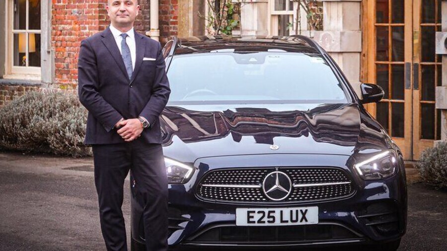 Customizable Tour from Southampton to London