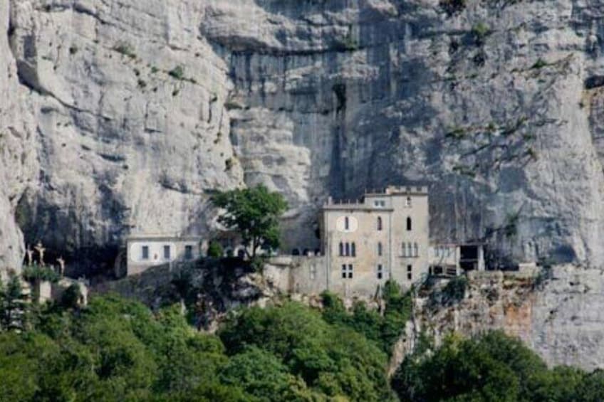 Private Tour Marie Madeleine Cave and St Maximin Basilica