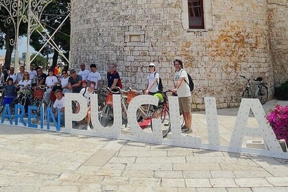 Exploring the countryside of Conversano and its monuments by E bike