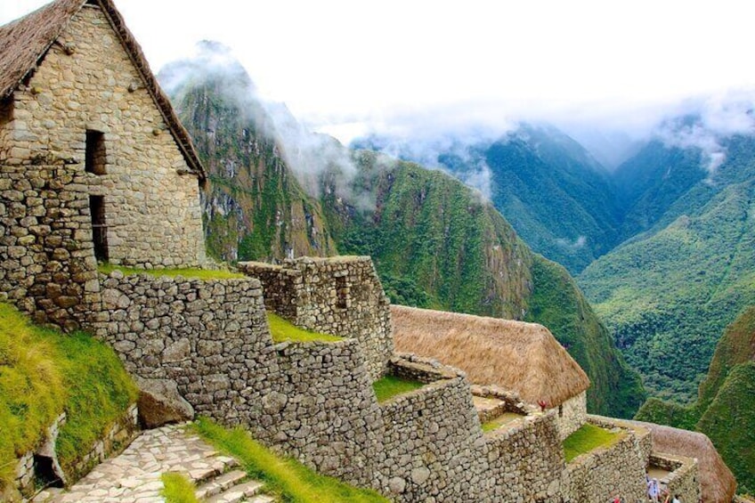 Full Day Machu Picchu Adventure by Train