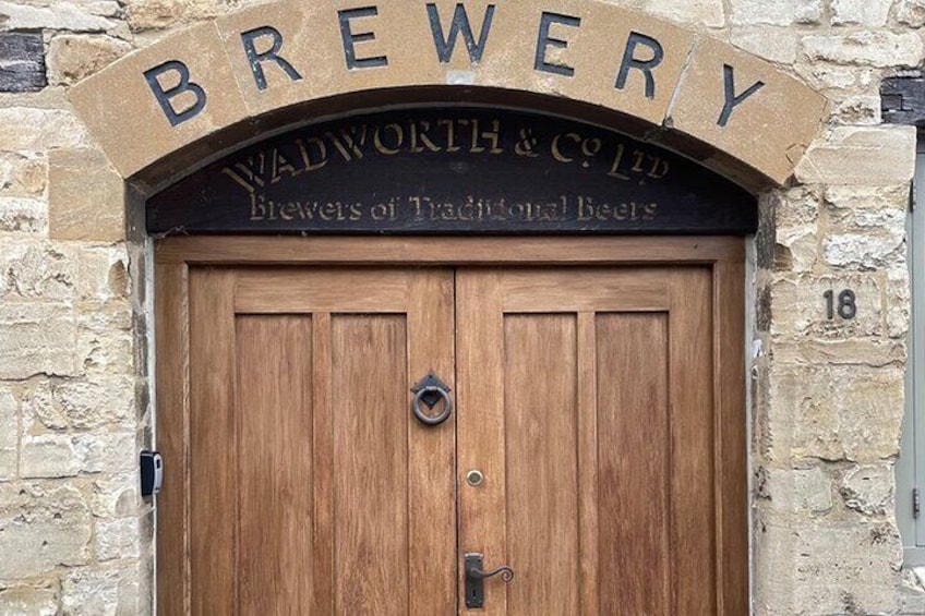 Gateway to the Cotswolds A Self Guided Audio Tour of Burford