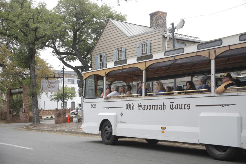 Old Savannah Historic Overview Tour