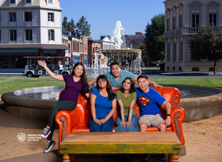 Los Angeles: Warner Bros. Studio Hollywood & Hop-On Hop-Off Package