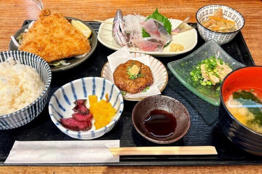 Explore Odawara Castle Samurai Seaside and Traditional Crafts 