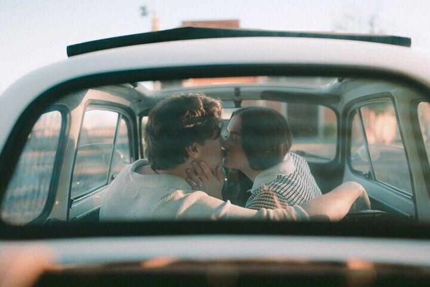 Fiat 500 Vintage Car Tour in Rome with Professional Photographer