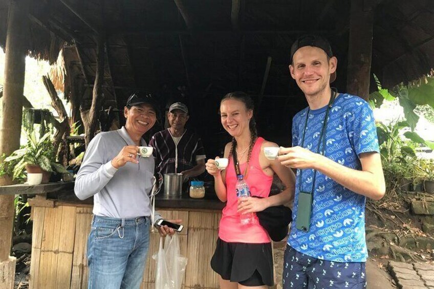 Coffee break at Ban Maeklang Luang.