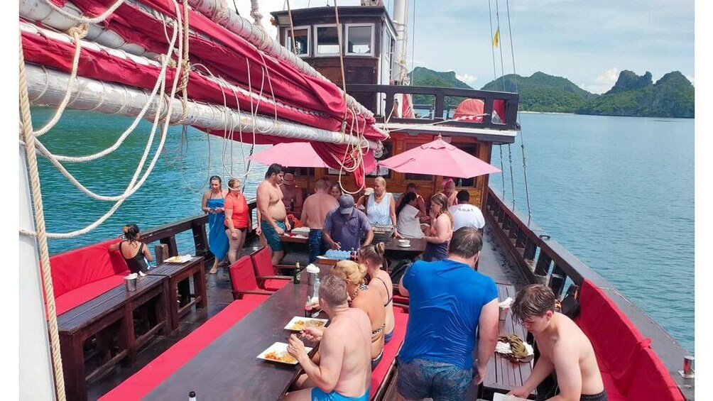 Koh Samui: Romantic Sunset Dinner Cruise