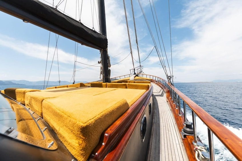 Island Swimming Day: A Cruise to Agistri, Moni, and Aegina