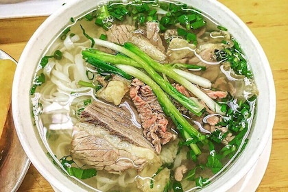 Da Nang Street Foodie Walking Tour