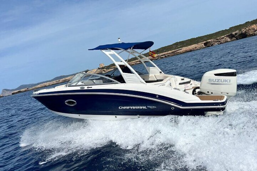 Ibiza: Private Boat Tour with Snorkeling and Sunset