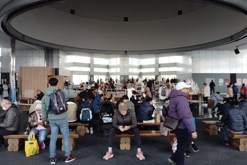 Tokyo City guided tour to Shinjyuku and Shibuya