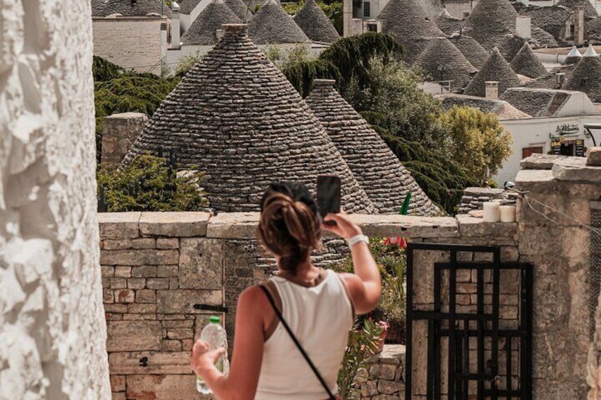 Guided Tour of Alberobello with Transport from Polignano a Mare