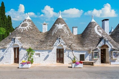 Guided Tour of Alberobello with Transport from Polignano a Mare