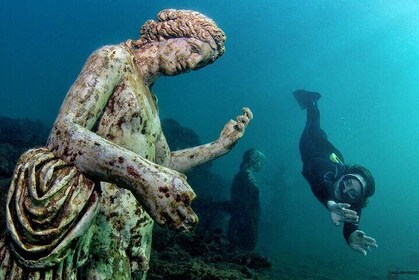 Snorkelling in the Bay Submerged Park