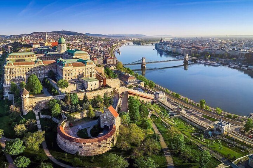 Budapest-Bratislava-Vienna-Prague - Multi Day Tour