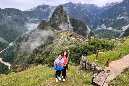 Sacred Valley and Machu Picchu in 2 Days