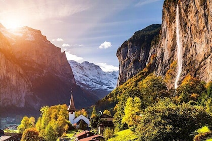 Private Day Tour to Waterfalls Valley & Aareschlucht (Aare Gorge)