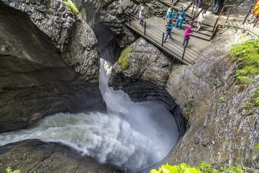 Waterfalls Valley and Aareschlucht Gorge Day Tour