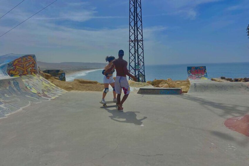 Surf Skate Class in Taghazout SkatePark