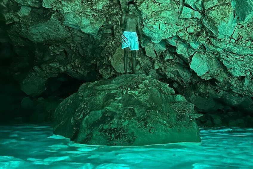 Blue Gem Cave Speedboat Tour