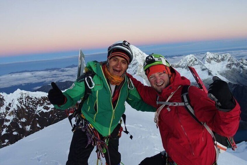 Expedition Nevado Quitaraju 6040 m, Extreme Climbing Experience