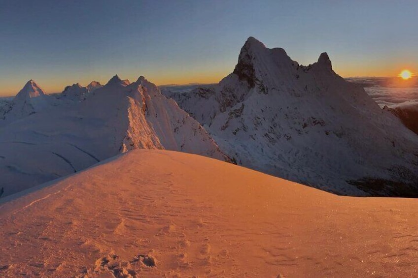 Extreme Ski and Climb Expedition at Nevado Pisco and Huascaran