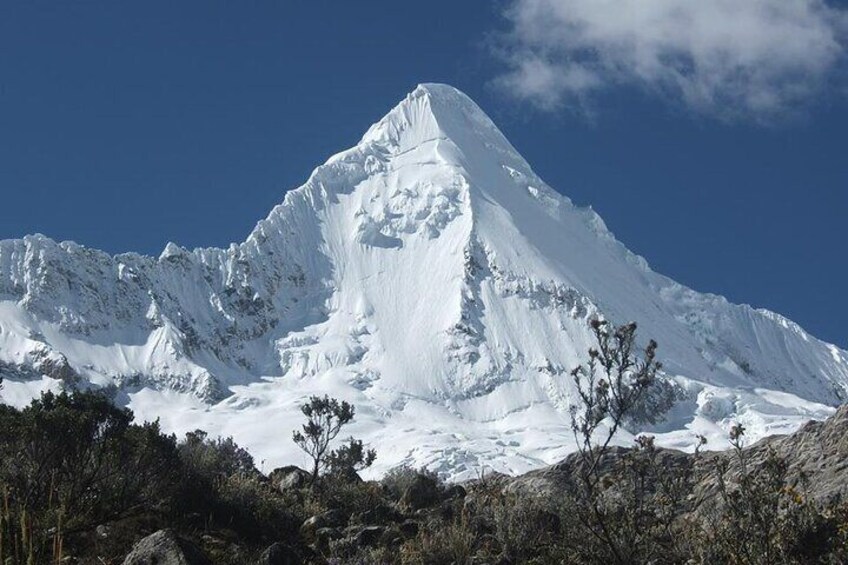 Climb Nevado Artesonraju Summit of Paramount Picture