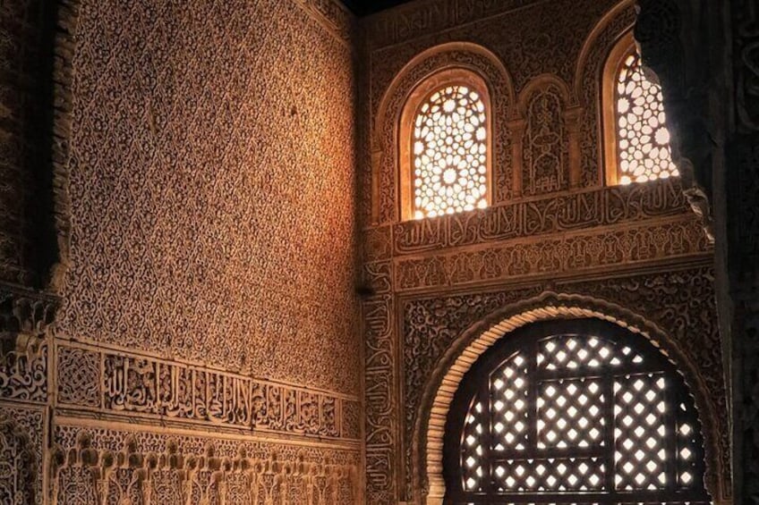 Private Tour Alhambra for Groups of Friends or Families