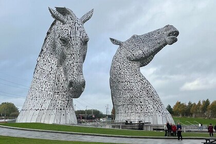 Kelpies, Falkirk Wheel and Glasgow City Day Tour
