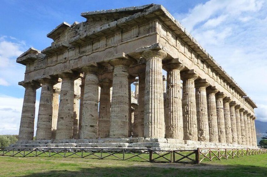 Skip the line Paestum Greek Temples guided visit