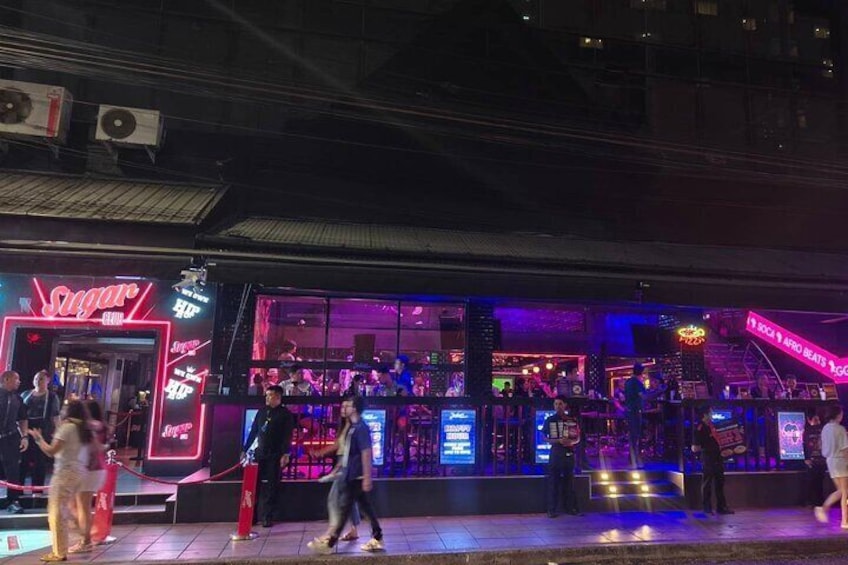 Bangkok Gentlemen Clubs Private Tour