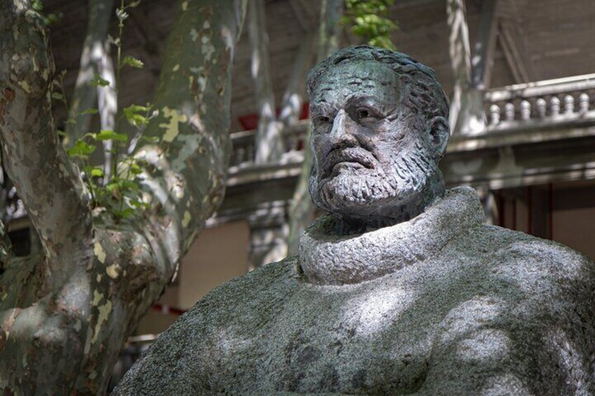 Hemingway's Pamplona Smartphone Guided Walking Tour 