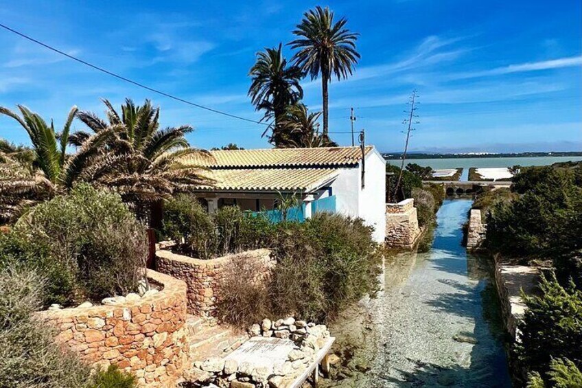Formentera Tour of Secret Corners at Land Rover Defender