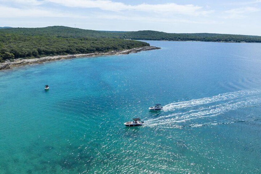  Luxury Private Speedboat Tour to Rovinj Islands and South Coves