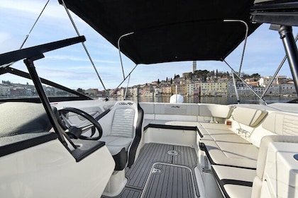 Luxury Private Speedboat Tour to Rovinj Islands and South Coves