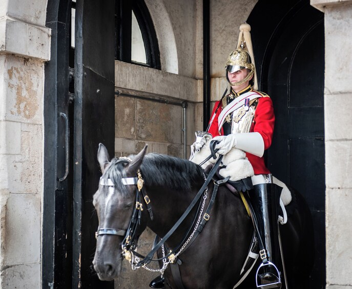 Visit the Jack the Ripper Museum & See over 30 top London Sights tour