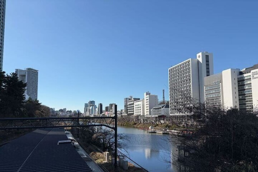 Tokyo Imperial Palace with Kagurazaka Alley Tour
