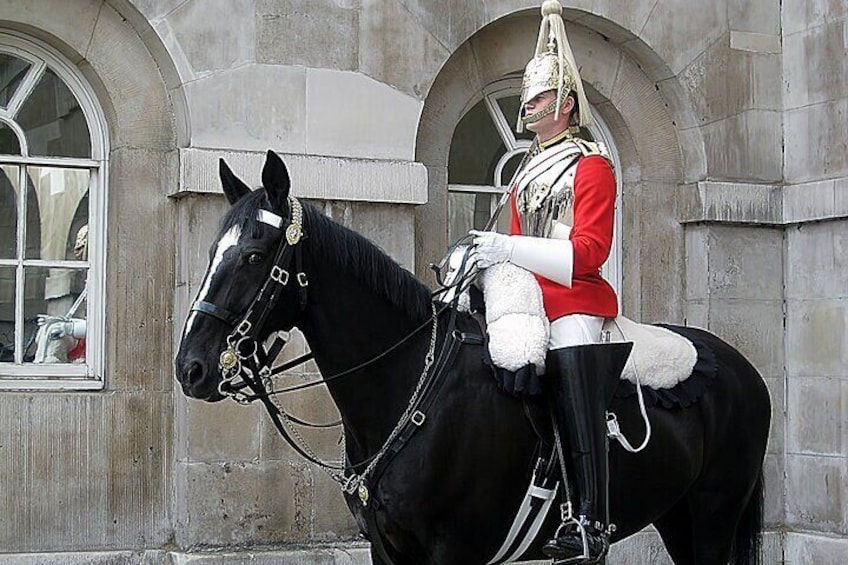 Full Day London Private Tour with Entry to Iconic Landmarks