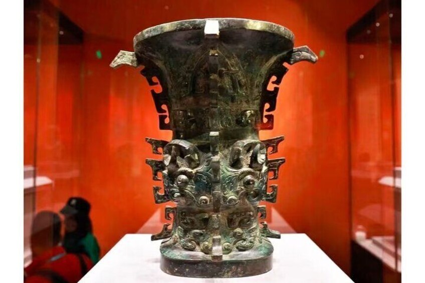 Baoji Bronze Ware Museum and Folk Museum with Local Food Day Tour