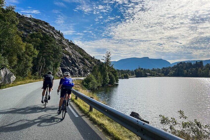 On the way to Lauvik. Foto: Kjetil Alsvik