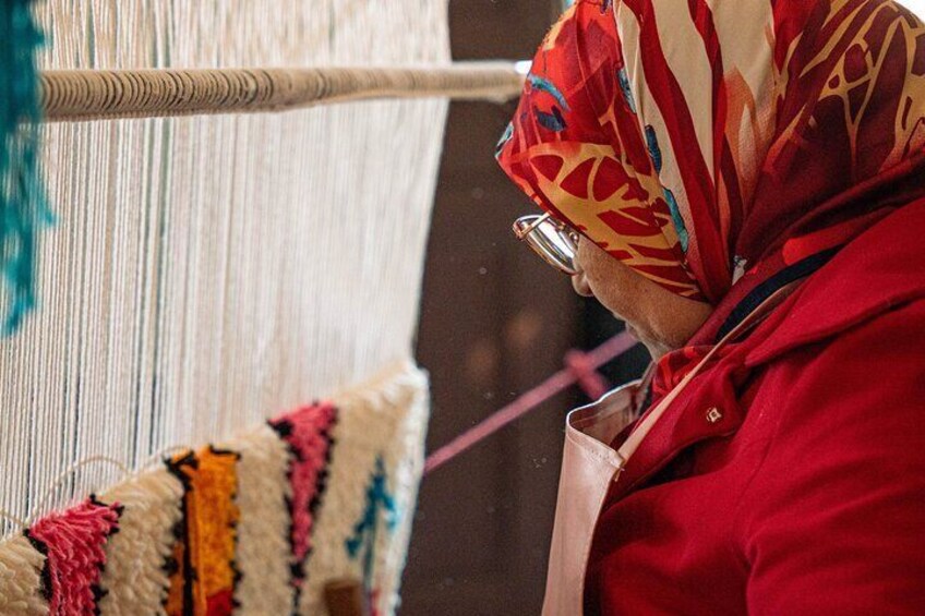 Carpet Weaving Workshop with Essaouira Women Craftsmen