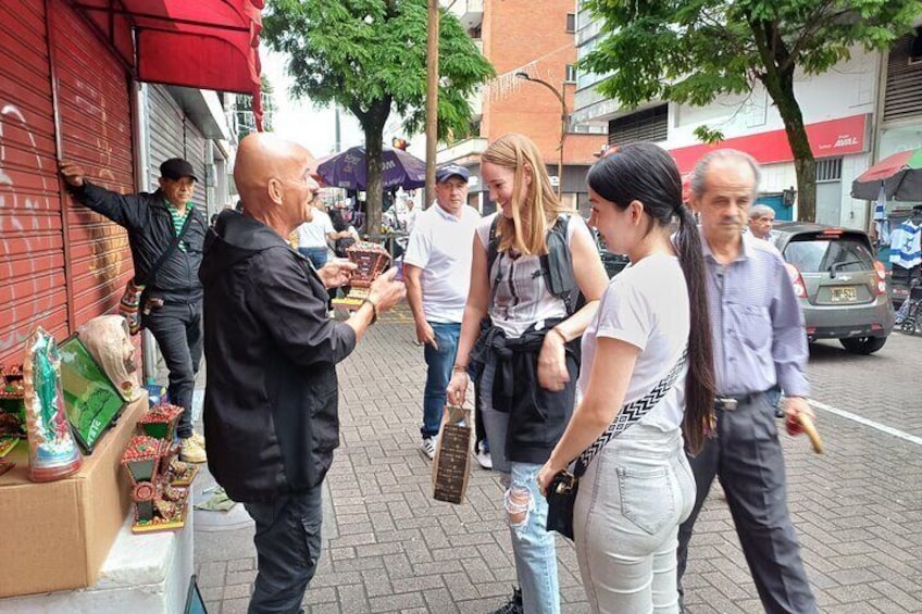 Walk the streets of Pereira and enjoy meeting some sweets typical of the region