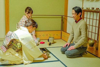 Japanese Tea Ceremony Experience in Arima Onsen