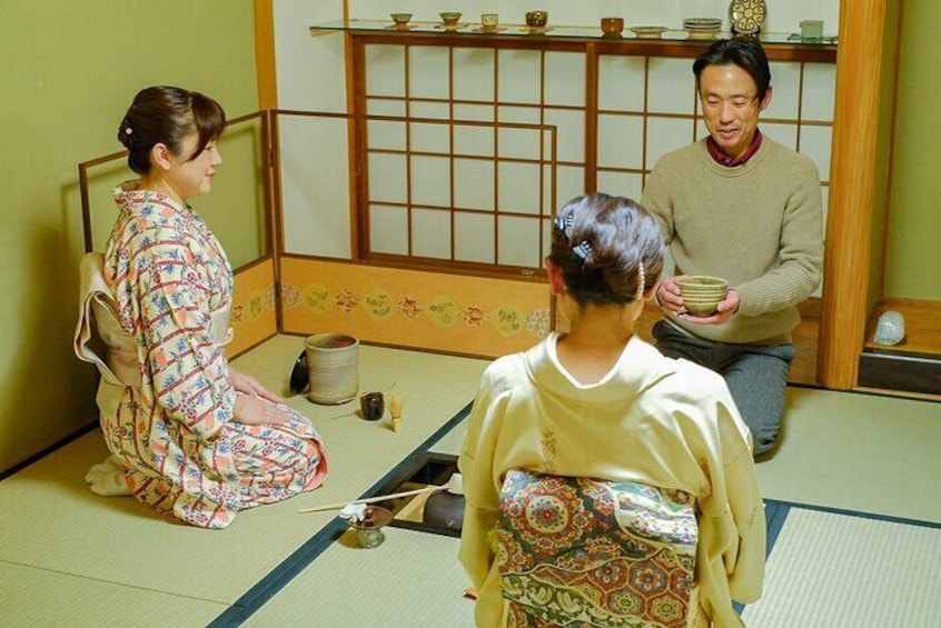 Japanese Tea Ceremony Experience in Arima Onsen 