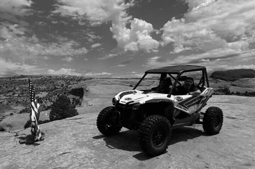 An iconic photo on Poison Spider Trail